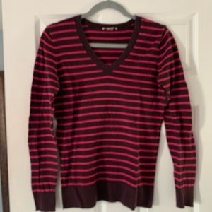 Loft striped v-neck